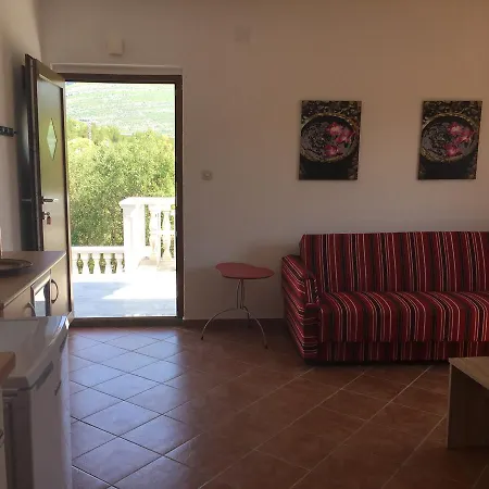 Natali Apartamento Gornji Karin