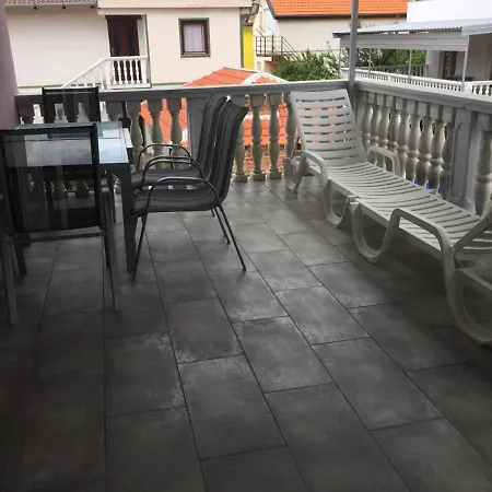 Natali Apartamento *